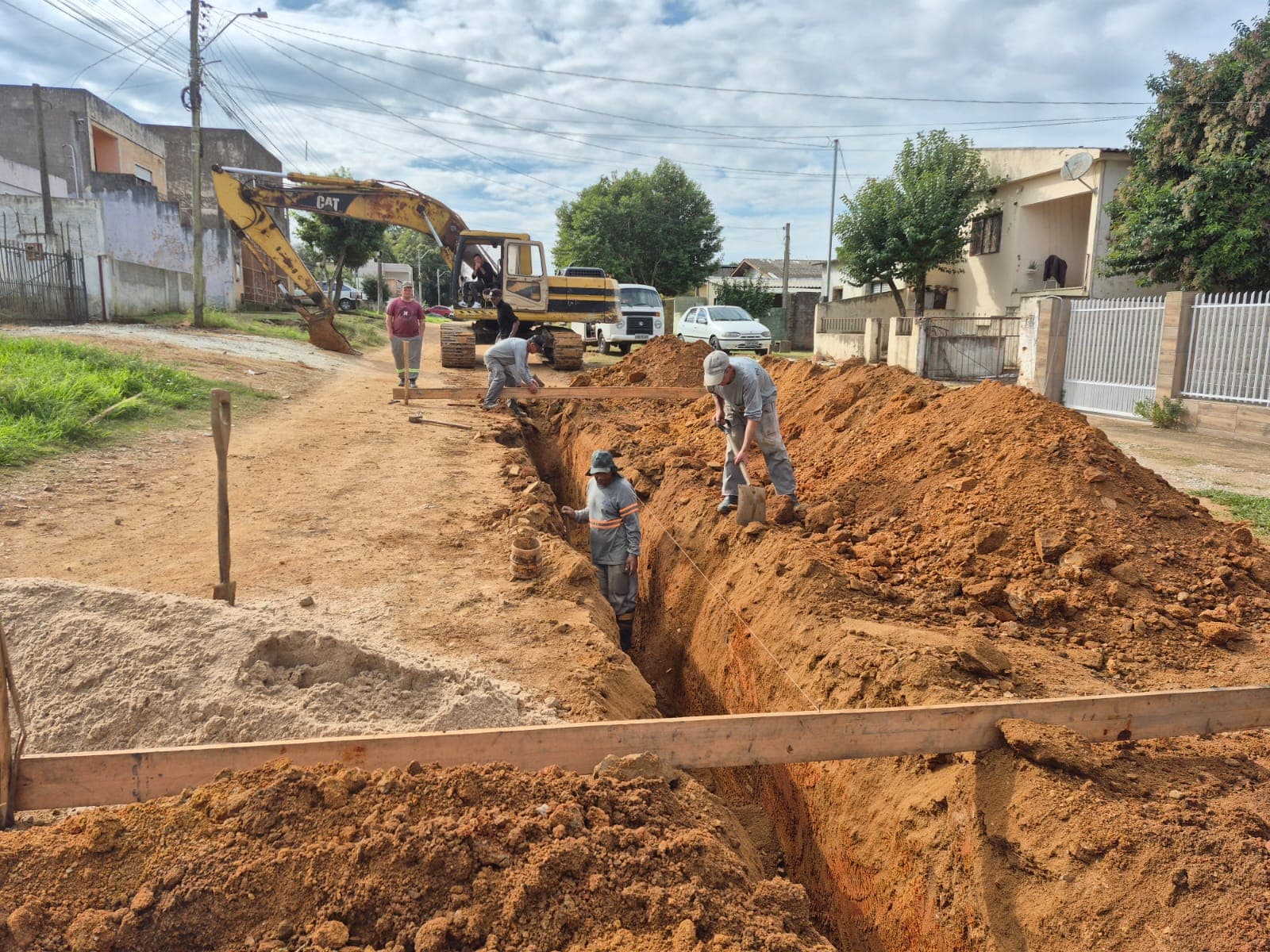 Prefeitura inicia obra de saneamento de R$ 6,2 milhões no bairro Castro Alves