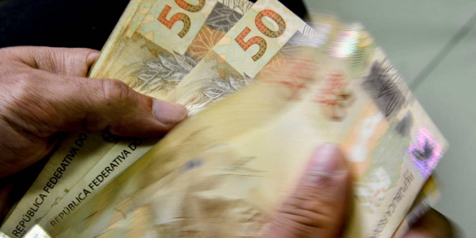 Novo Desenrola Brasil entra em vigor para bageenses com renda de até R$ 8,1 mil